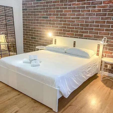 Apartament St.